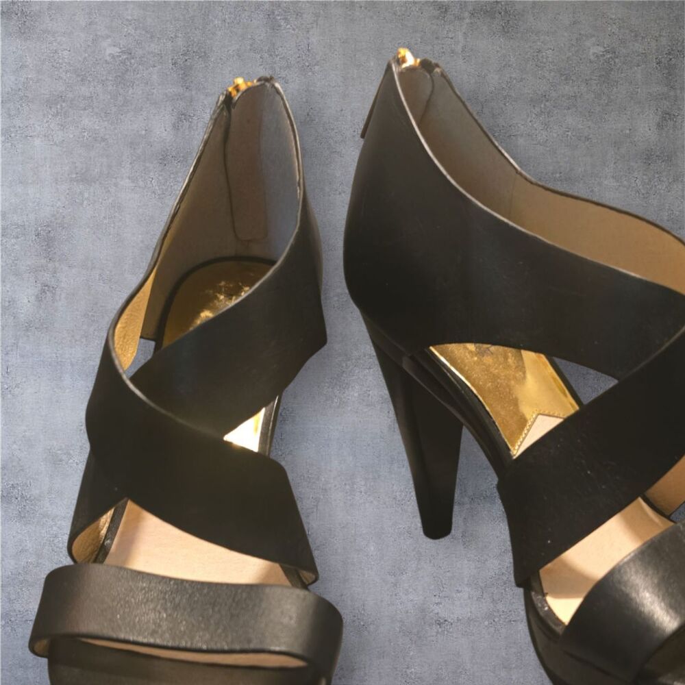 Black Leather Shoe Sandals, Michael Kors GP15A Elena Platform Modern Size 8M